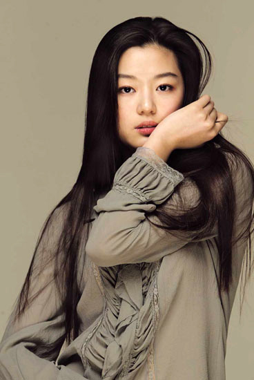 Gianna Jun / Jun Ji-hyun